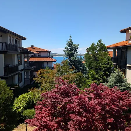 Elinor Santa Marina Apartment